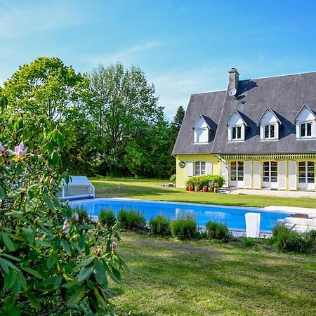 Tessy-sur-VireLa Fontaine Dort住宿加早餐旅馆 外观 照片